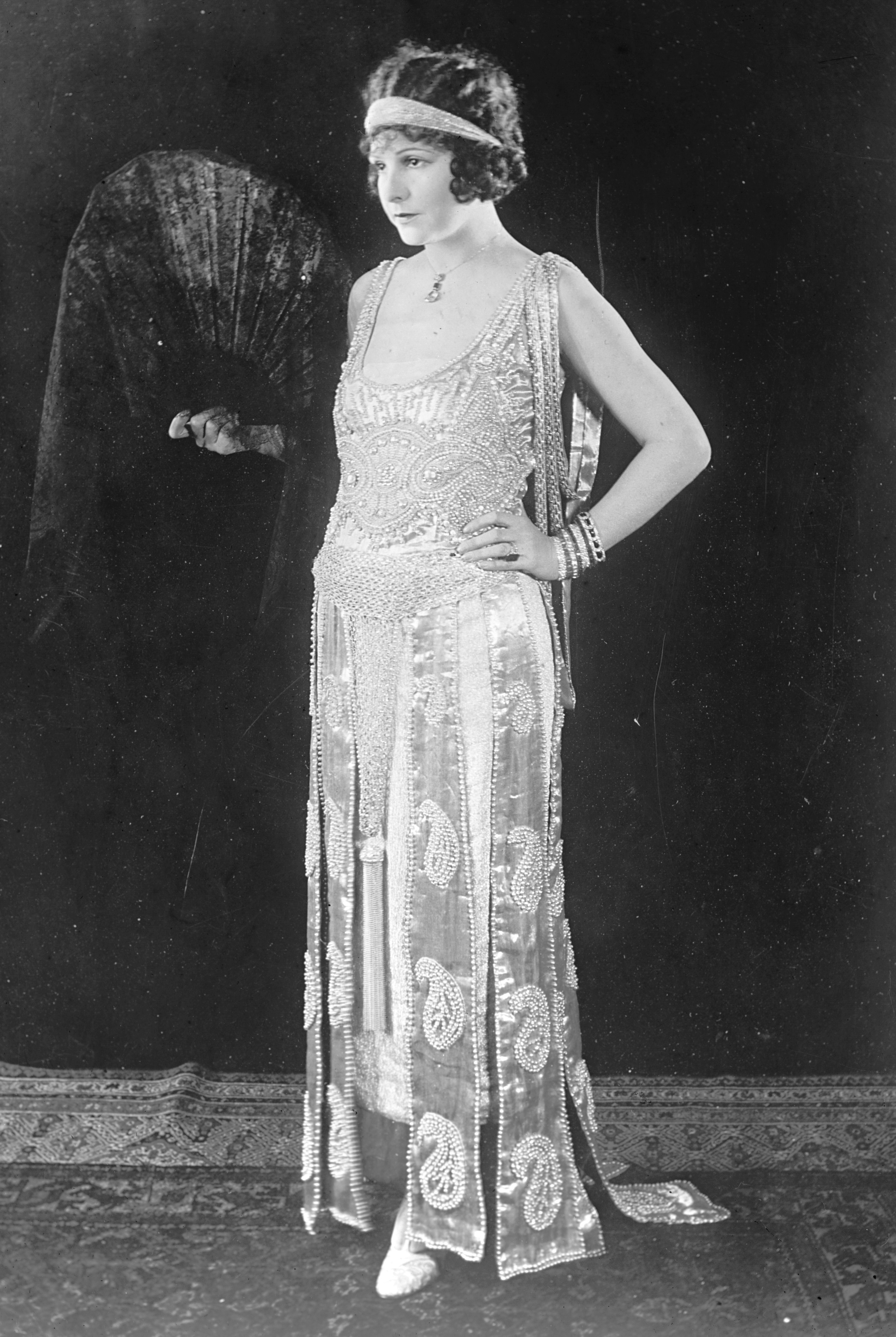 forex from 1920s flapper girl